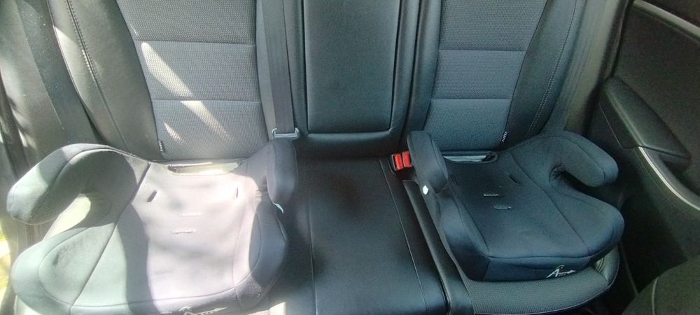 Детски столчета за кола