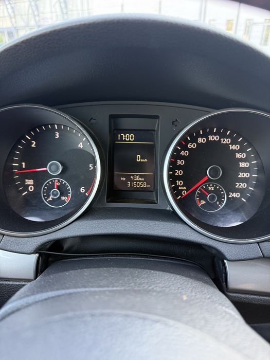 VOLKSWAGEN Golf 2010 — imagine 5