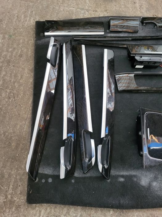 Интериорни лайсни тъмен махагон за BMW F01