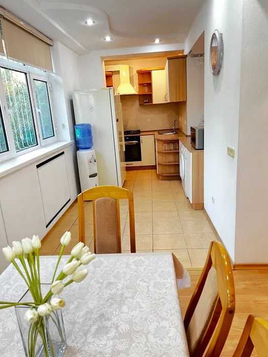 Сдается ШИКАРНАЯ квартира 3/2/9 в  Алмазар сити