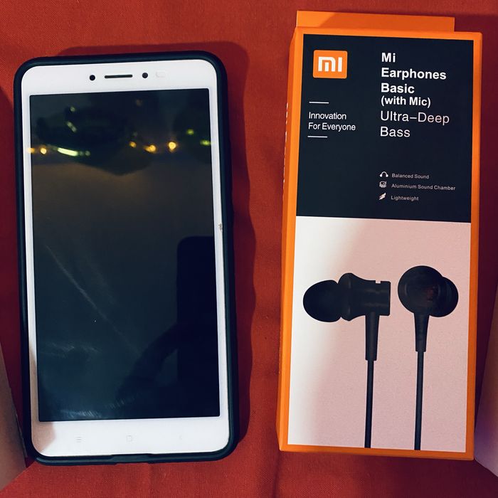 Xiaomi MI MAX 2. 4/128 GB +Науш.NEW +Флешка+Кор.Док. Ful Всё в идеале!