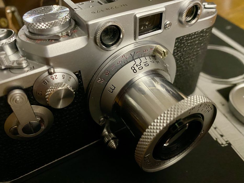 Leica IIIf res rial and self timer