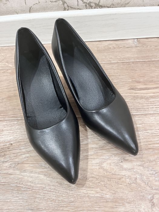 Туфли на каблуке