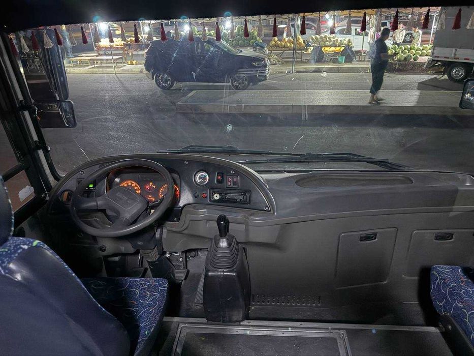 Сотилади Автобус Isuzu SAZ HP26.