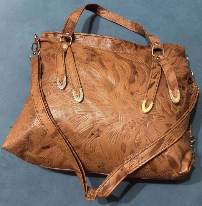 Сумка женская продаётся