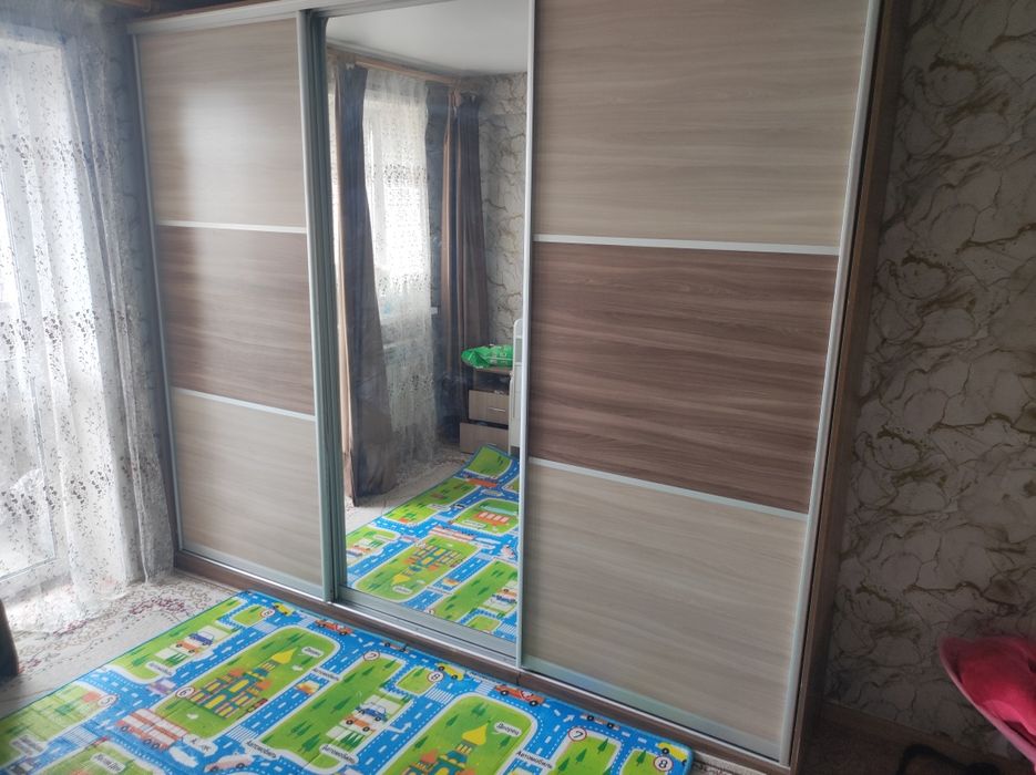 Продам шкаф купе