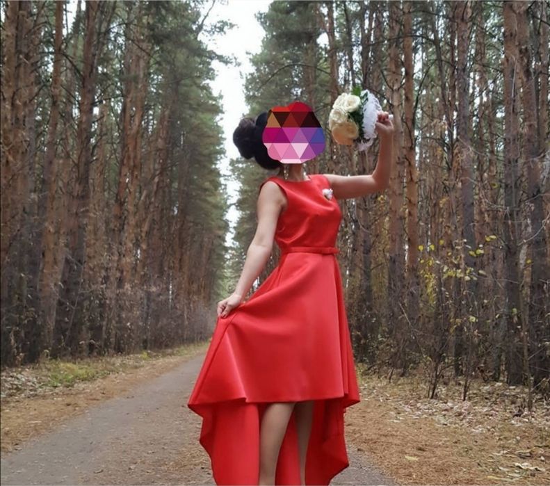 Платье атласное, размер 44, б/у