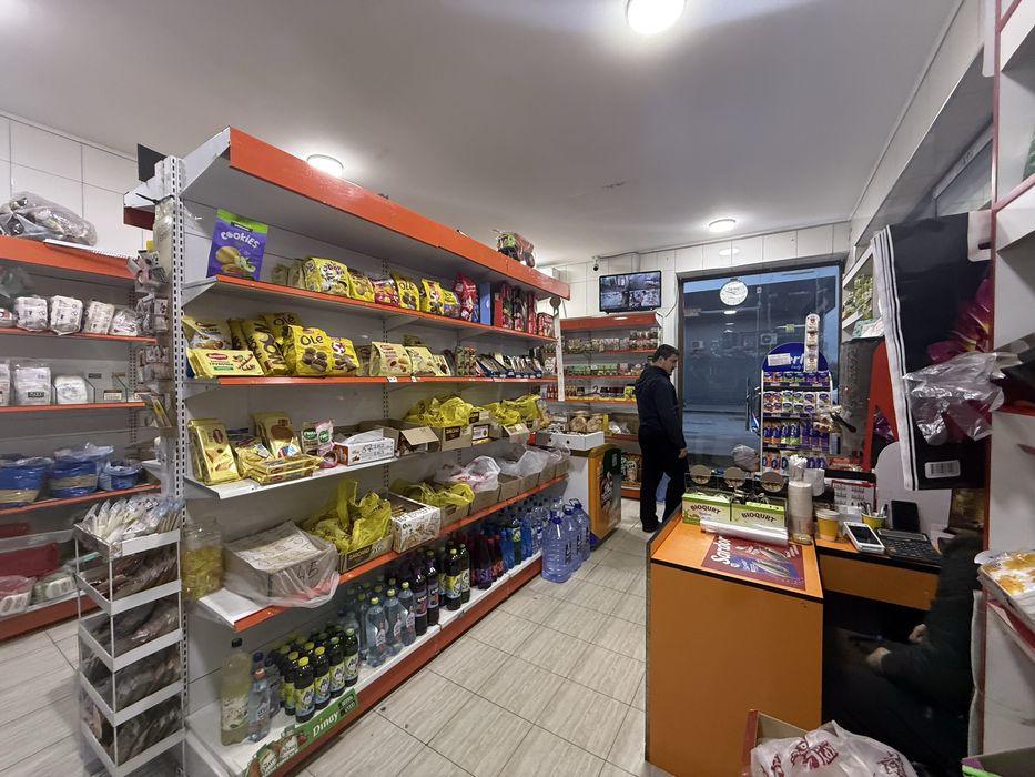 СРОЧНО !! Продается магазин в Яшнабаде 1/1/1 ( 36 кв/м ) Иззат