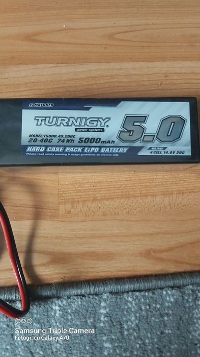 Navomodel plantat cu autopilot GPS și sonar Lucky integrat-Transporter