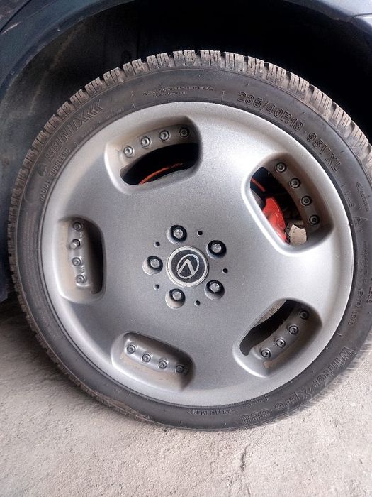 Продам Диски R18