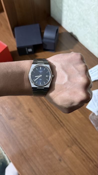 Продаю срочно оригинальные часы TISSOT PRX