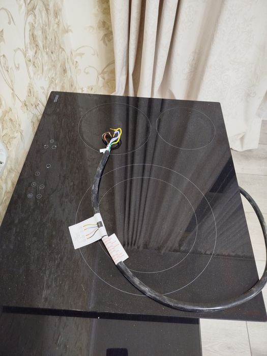 Варочная поверхность новая