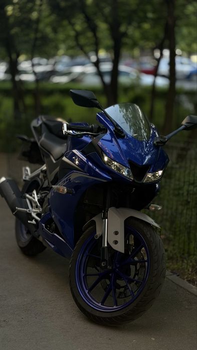 Yamaha YZF R125 motocicleta de 125 16 ani