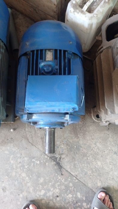 Продам электродвигателя разной мощности