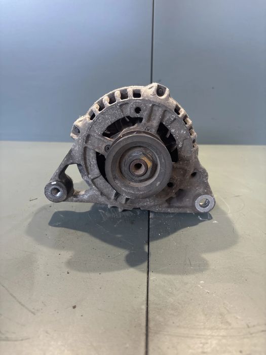 Alternator 058903016 Audi A4 1997 1.6 MT (101 hp)