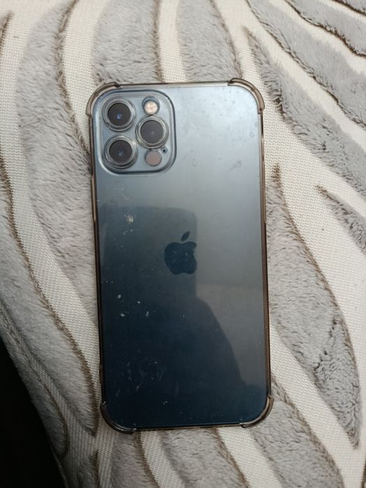Продам iPhone 12 pro