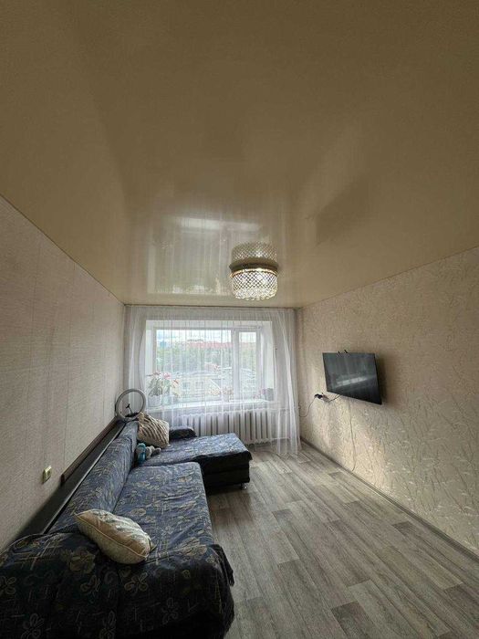 Продам 2 ком Центр города