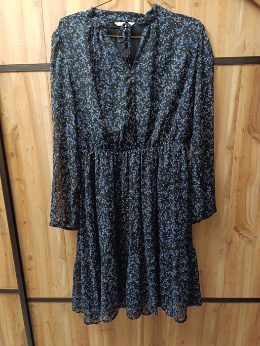 Продам красивые платья