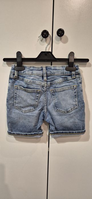 Pantaloni scurti de blugi H&M marimea 104