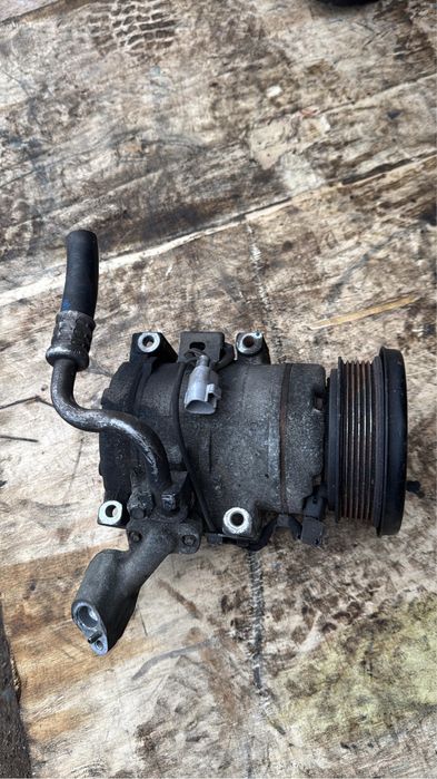 Компрессор кондиционера TOYOTA WINDOM / ALPHARD