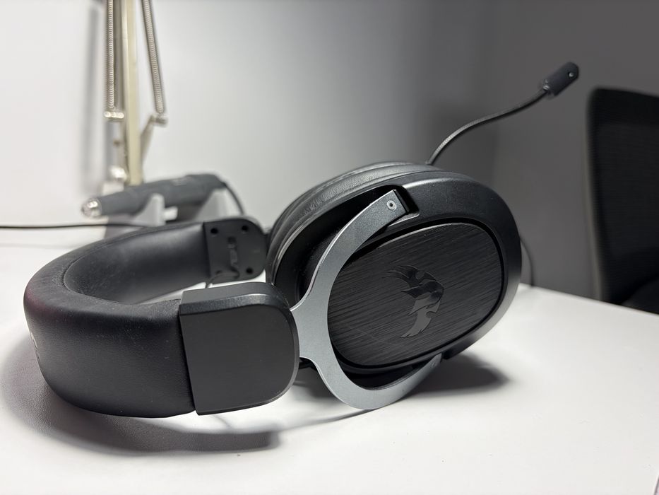 Kit gaming: caști Asus Tuf  + tastatură și mouse Scorpion