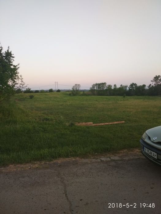 Продавам парцел на главен път от град Ямбол към ГКПП Лесово