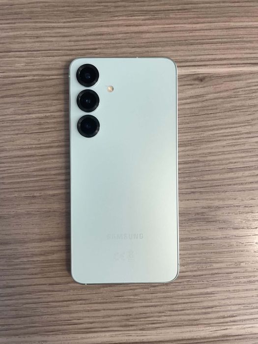 Samsung Galaxy S25 256GB отключен