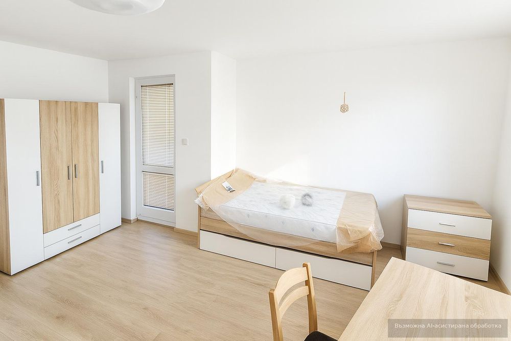 Дава се под наем Тристаен апартамент в Пловдив, Младежки Хълм - 130 кв.м за 547.23 € - Снимка #4