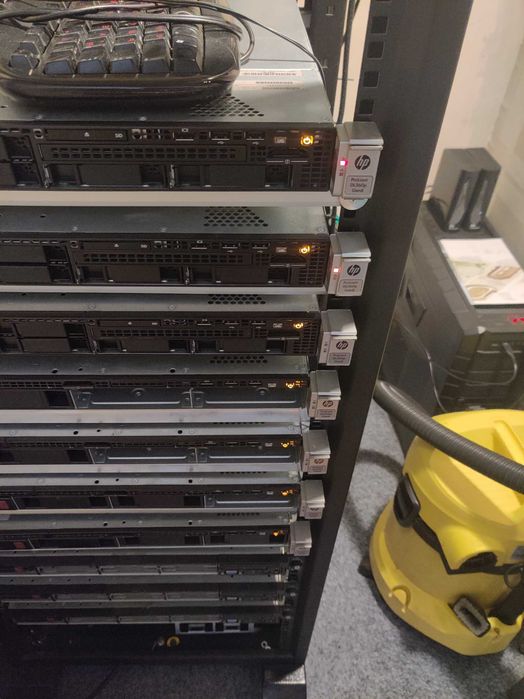 HP ProLiant Server DL360e GEN 8 128GB RAM