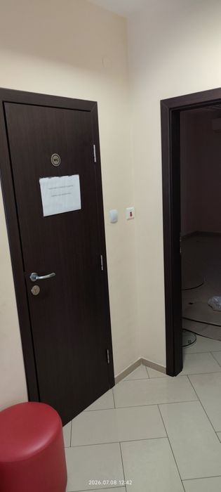 Лекарски кабинет/офис/ под наем