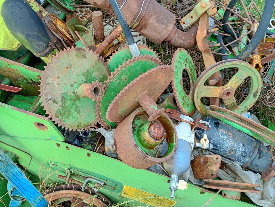 Intinzator combina John Deere combina