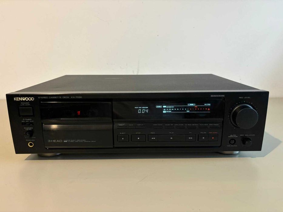 Deck Kenwood KX-7030  3-head, single compact cassette deck