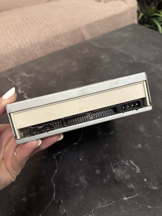 DVD-Writer Intern ASUS DRW-1814BL - Interfață IDE - LightScribe