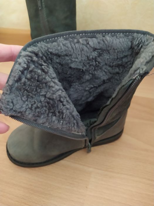 Продам зимние сапоги