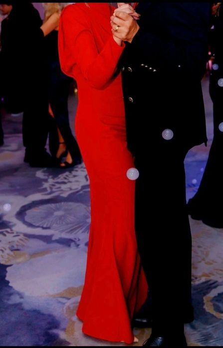 Rochie rosie de seara