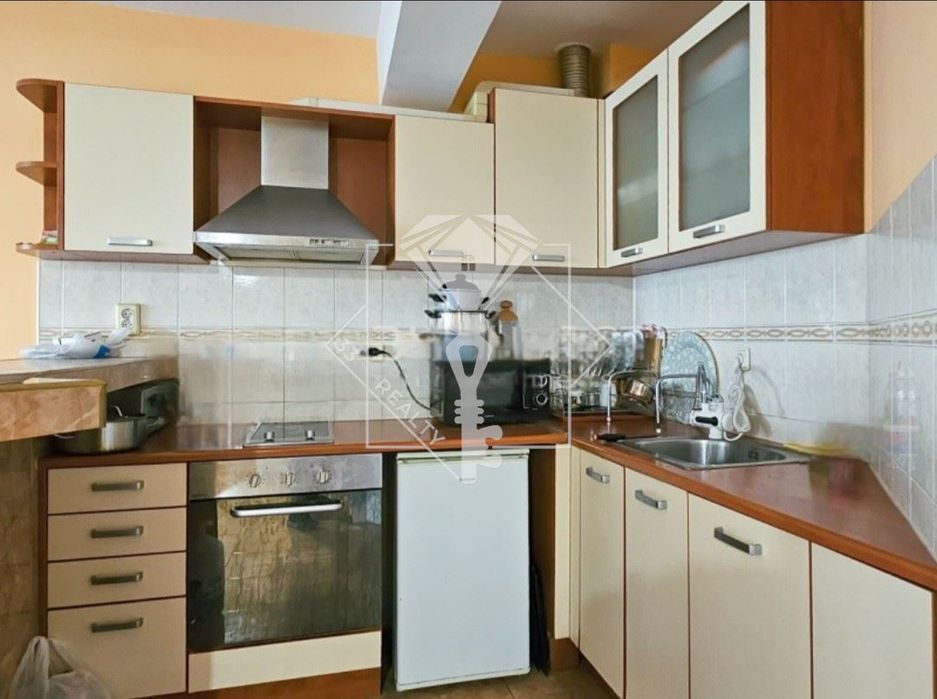 Продава се Двустаен апартамент в Пловдив, Съдийски - 81 кв.м за 1791 €/кв.м - Снимка #2