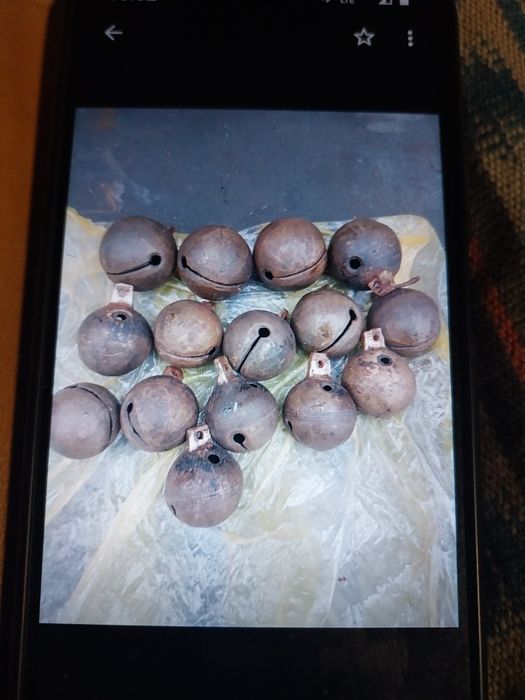 Vind 15 zurgălăi de alama la 50 lei bucata