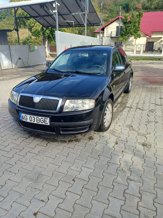 Vând skoda superb