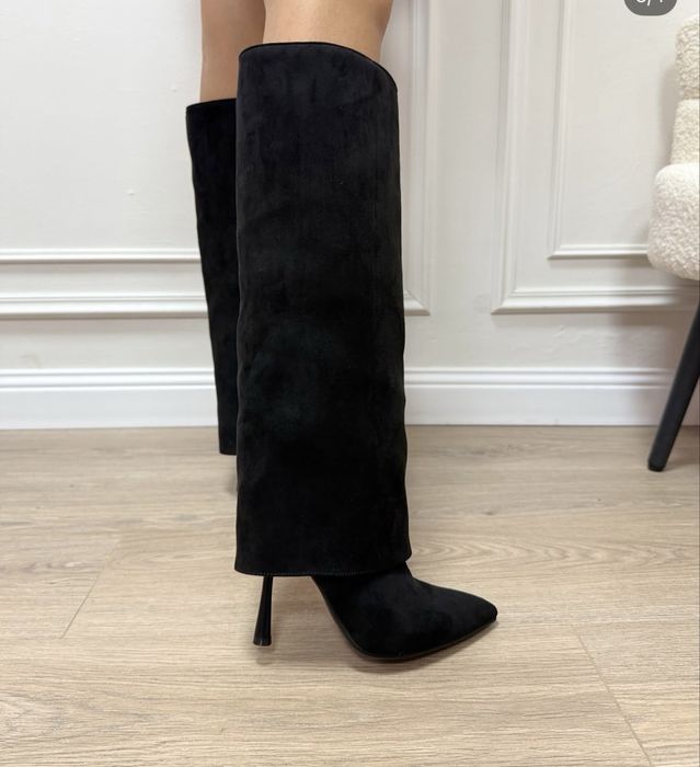 Продам новые сапоги