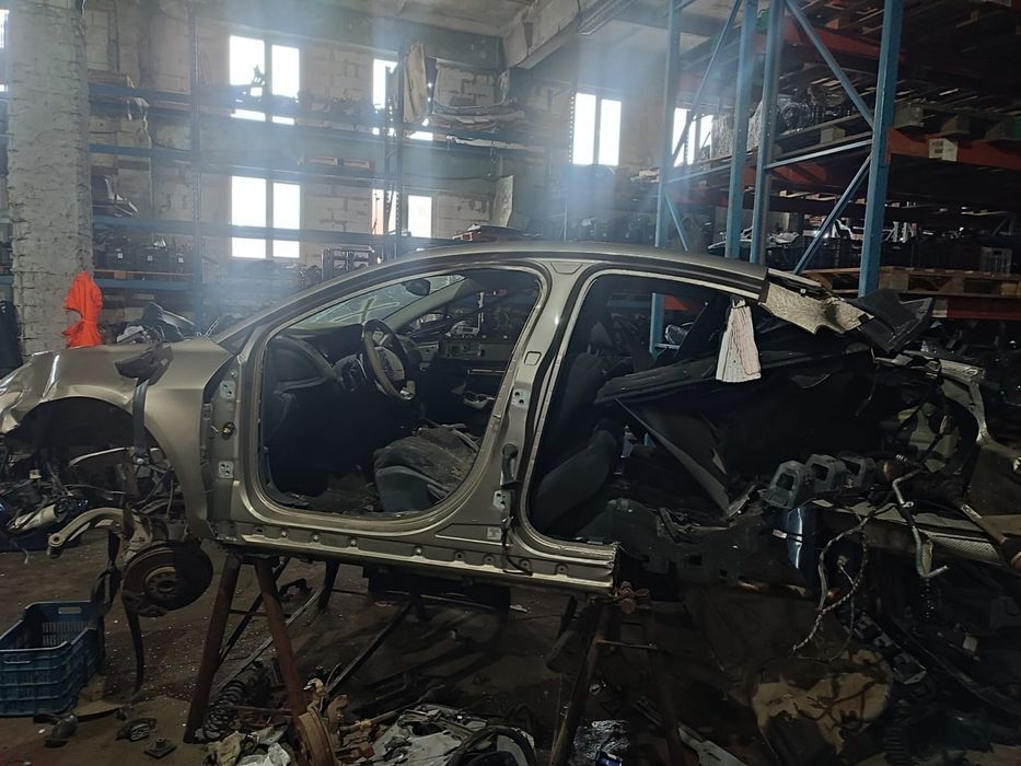 Planetara dreapta fata 1.6 hdi dv6c Citroen C5 2 (2008 - 2017)
