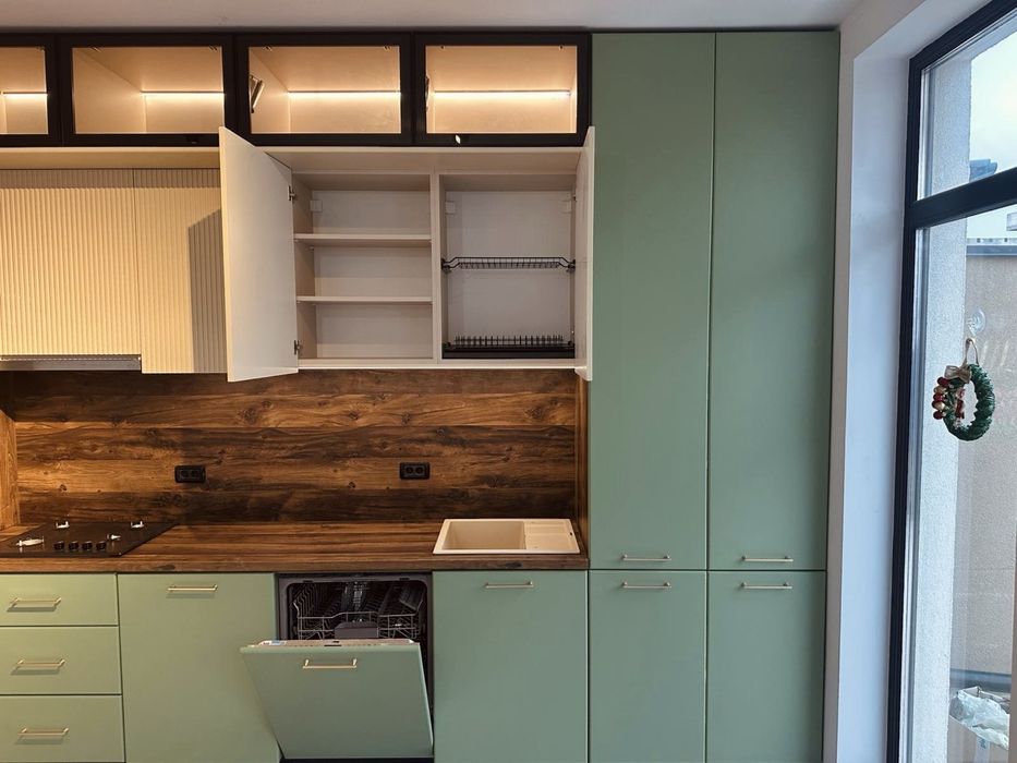 Bucatarii la comanda - Mobilast Romania