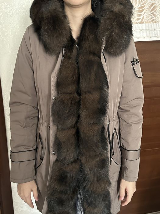 Зимняя куртка продается