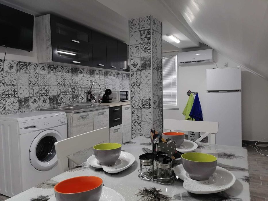 Стаи за гости,Апартаменти,Семеен хотел център Враца