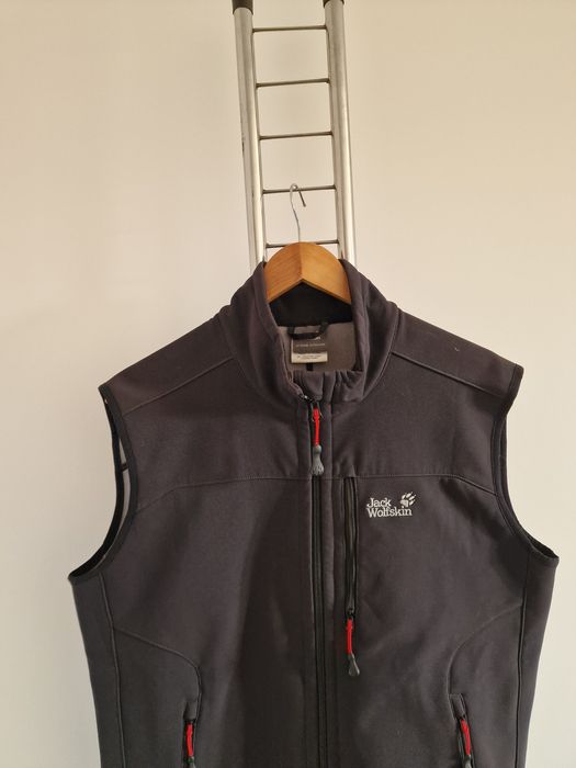 Страхотна мъжка грейка JACK WOLFSKIN размер М