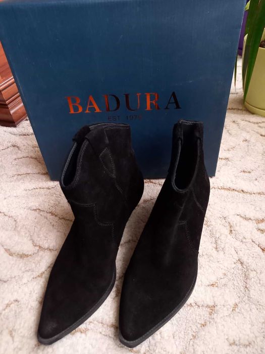 Дамски Боти с дебел ток Badura® kаубойски обувки.