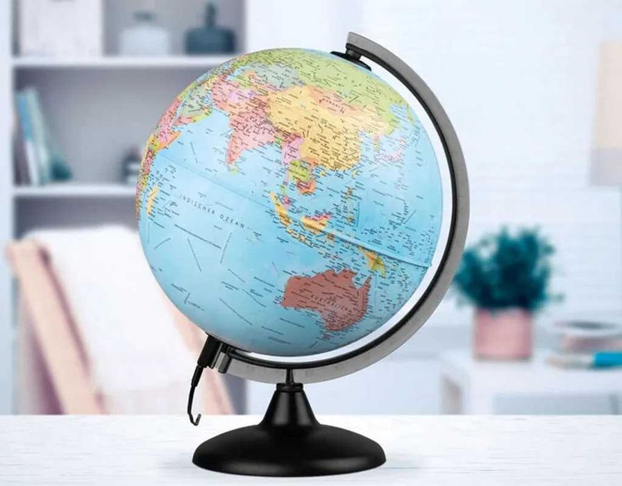 Светещ глобус Ден и нощ Световен географски глобус със съзвездия
