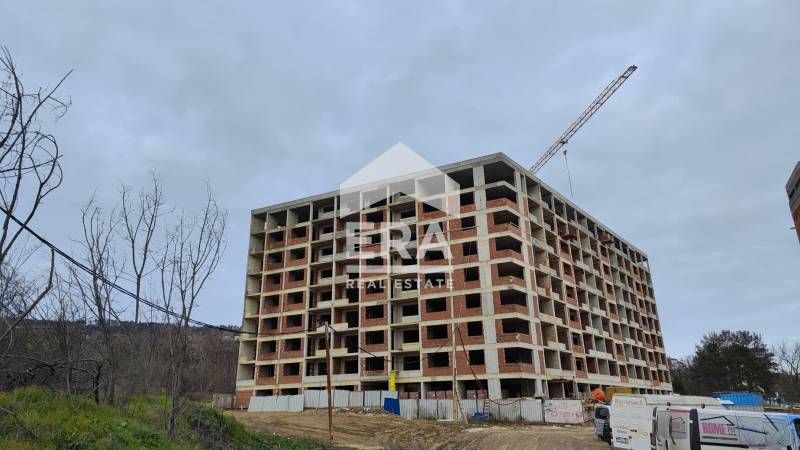 Продава се Двустаен апартамент в Варна, Възраждане 4 - 74 кв.м за 1244 €/кв.м - Снимка #1