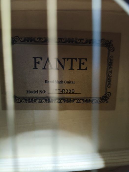 Продаю гитару Fante