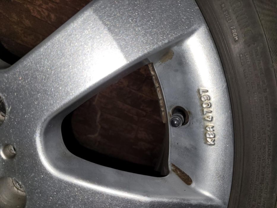 Jante aluminiu cu anvelope continental  pentru  Honda Civic