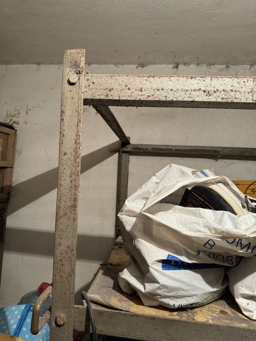 Стеллаж железный продам